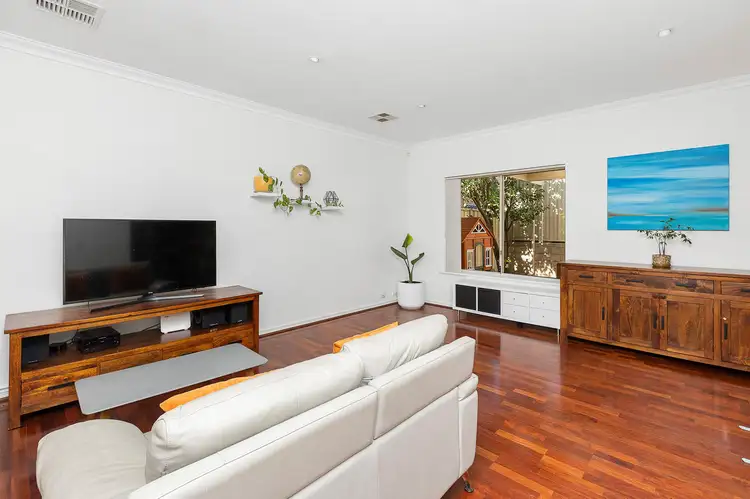 Fourth view of Homely villa listing, 2/261 Cambridge Street, Wembley WA 6014