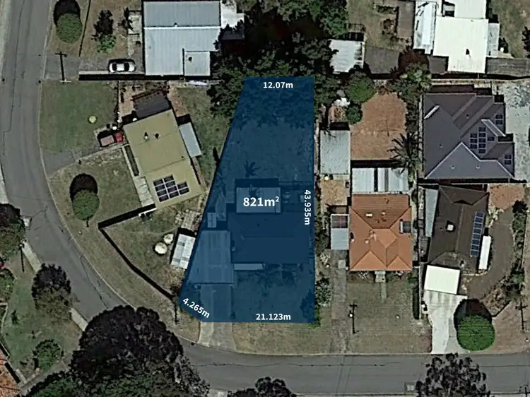 7 Coops Avenue, Thornlie WA 6108