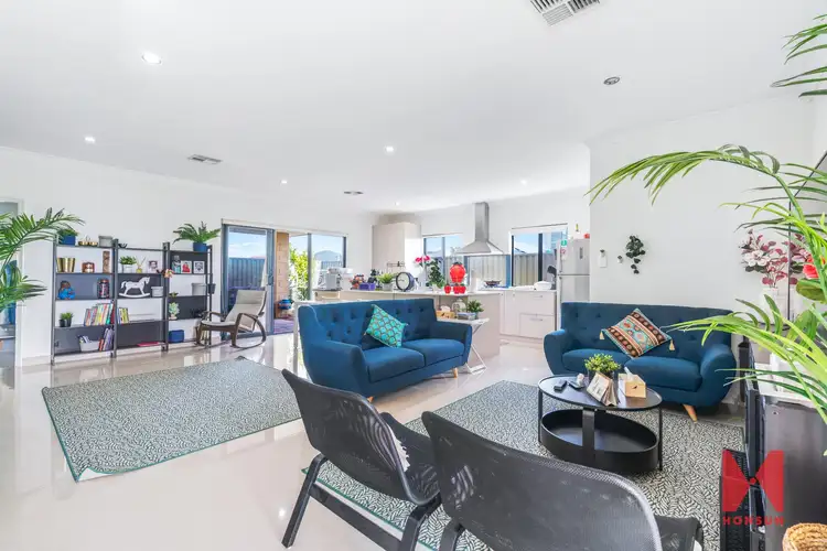 Fourth view of Homely house listing, 8 Astartea Parkway, Piara Waters WA 6112