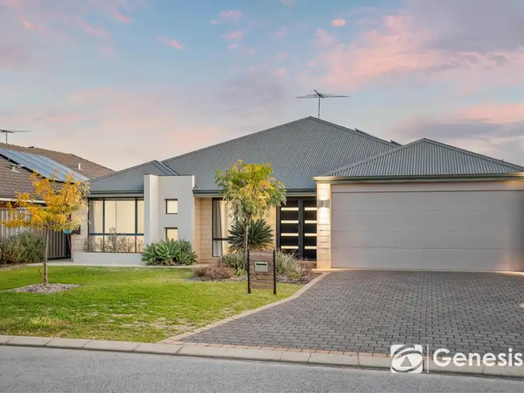 8 Munich Link, Piara Waters WA 6112