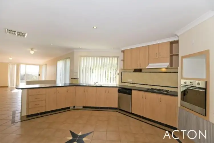 Fifth view of Homely house listing, 8 The Ridge, Halls Head WA 6210