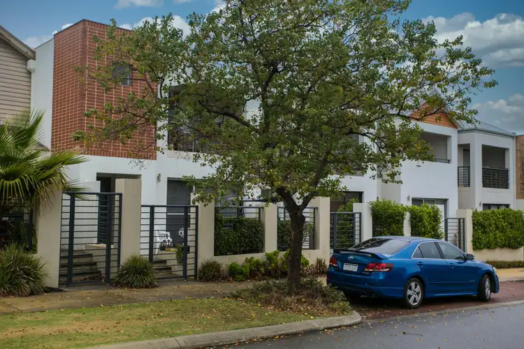 15 Gaudi Way, Clarkson WA 6030