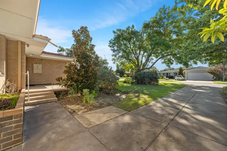 Fifth view of Homely house listing, 5 Salen Court, Ardross WA 6153