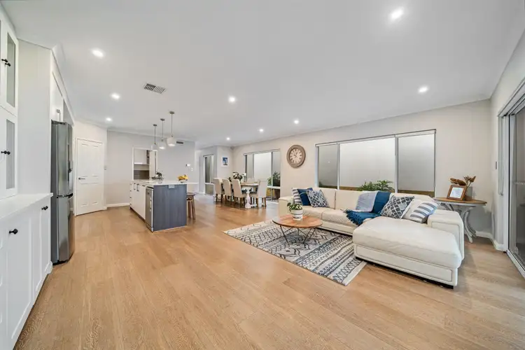 7 Fluorite Way, Carine WA 6020