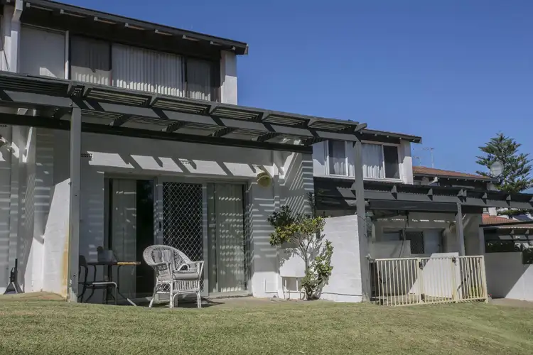 Fifth view of Homely house listing, 6/4-6 Gloucester Avenue, Shoalwater WA 6169