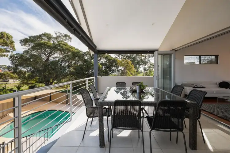 9 Crisp Place, Karrinyup WA 6018