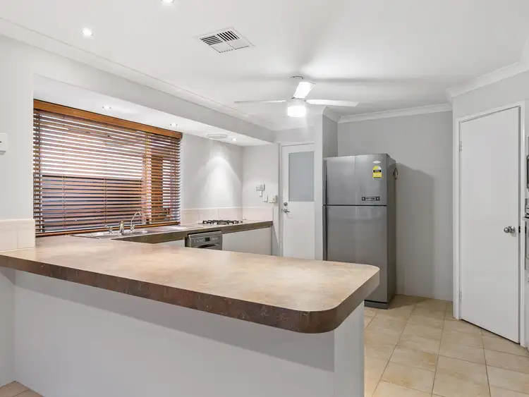 Sixth view of Homely house listing, 15 Streeter Way, Beeliar WA 6164