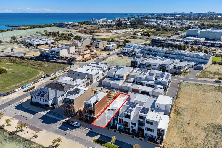 16 Moonlight Street, North Coogee WA 6163