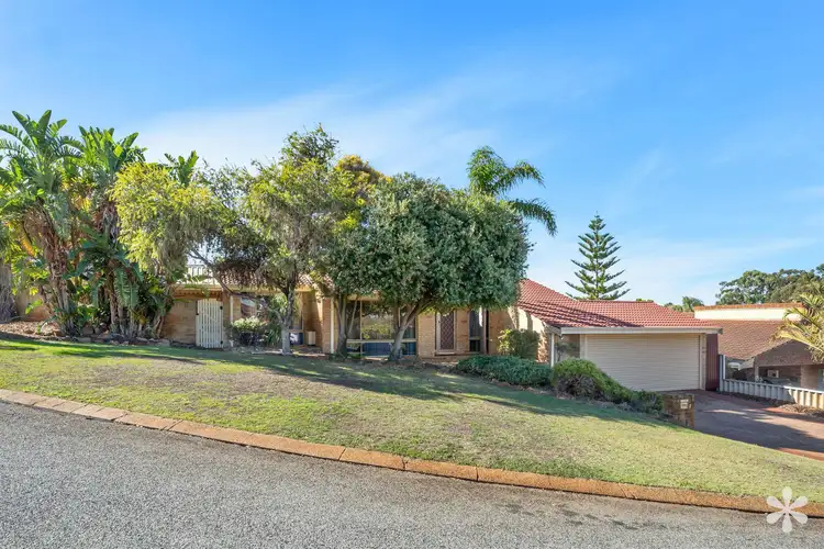 7 Oakland Heights, Leeming WA 6149