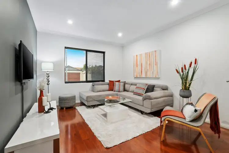 30 Otunic Way, Madeley WA 6065