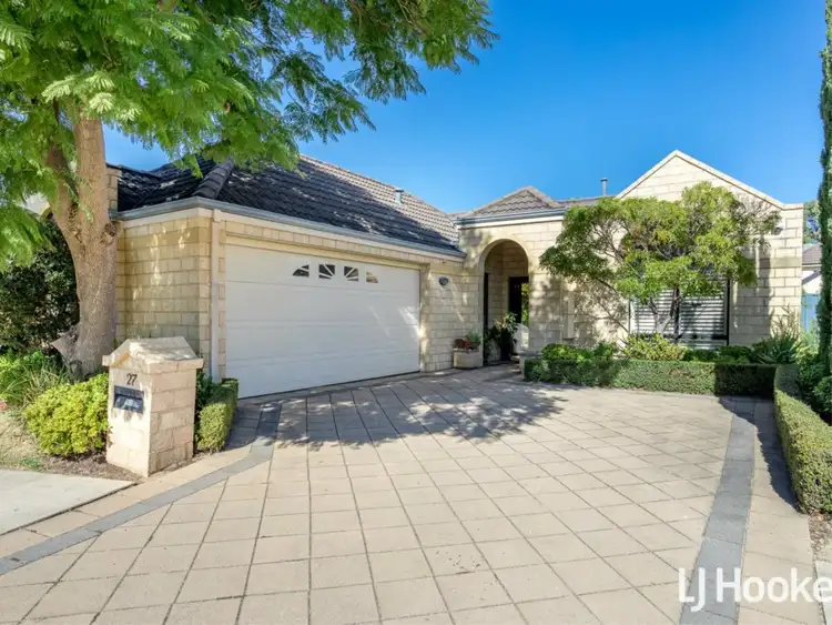 27 Chatsworth Gate, Canning Vale WA 6155