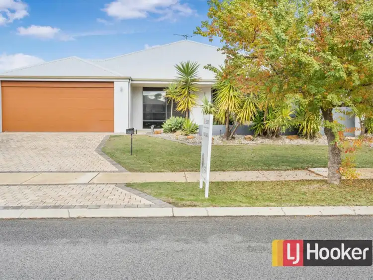 14 Kalinda Pass, Piara Waters WA 6112