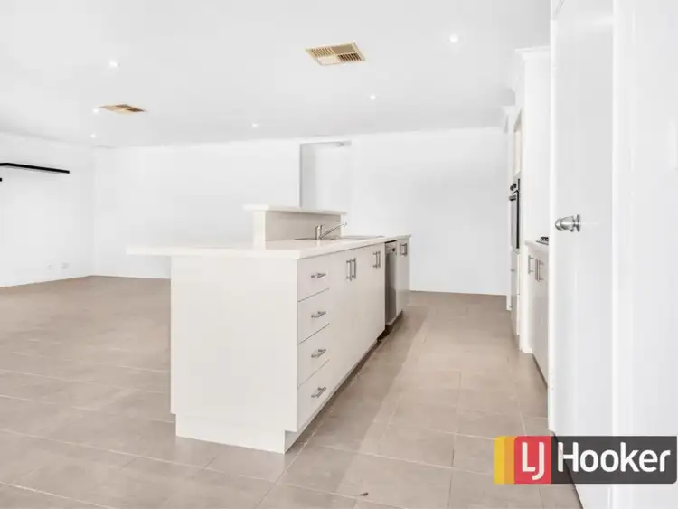 Seventh view of Homely house listing, 14 Kalinda Pass, Piara Waters WA 6112