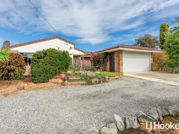 4 Kirk Close, Camillo WA 6111