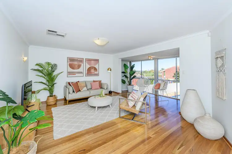 Sixth view of Homely house listing, 34 Bernedale Way, Duncraig WA 6023