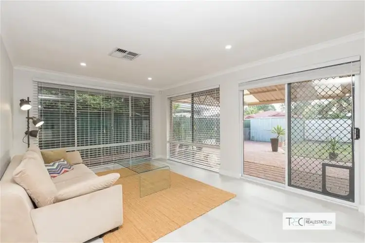 Fifth view of Homely house listing, 8 Eva Lynch Way, Warnbro WA 6169