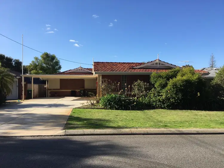 576 Light Street, Dianella WA 6059