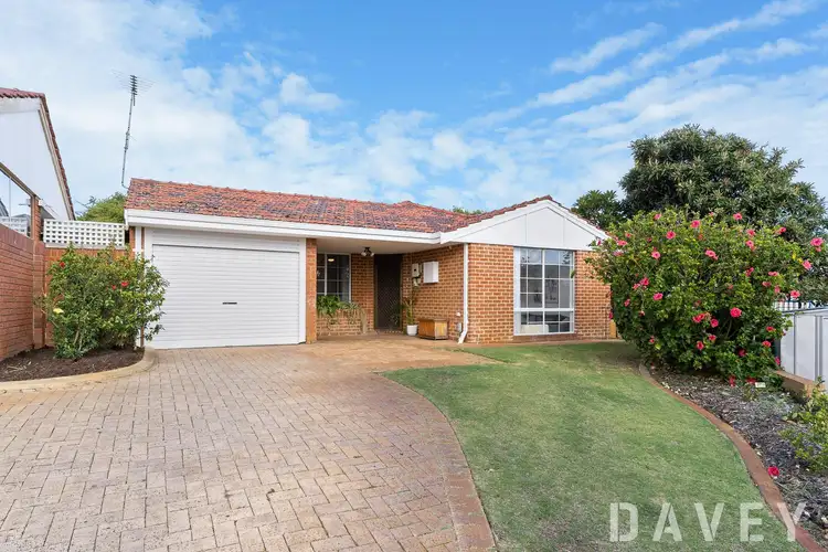 10A Strathig Close, Kingsley WA 6026