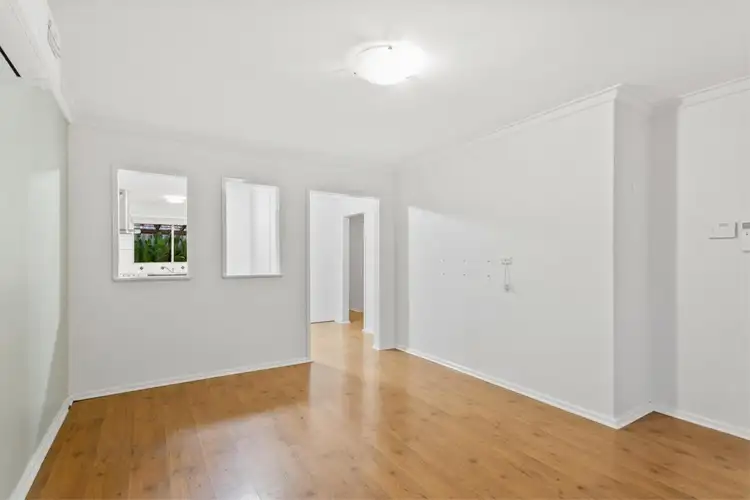 Fourth view of Homely villa listing, 5/110 Swan Street, Tuart Hill WA 6060