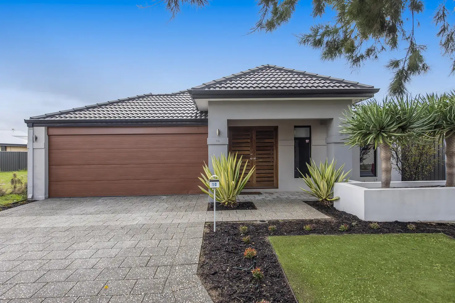 Main view of Homely house listing, 10 Jindabyne Street, Hilbert WA 6112