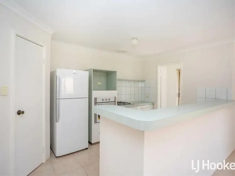 Fifth view of Homely villa listing, 8/39 Spring Road, Thornlie WA 6108