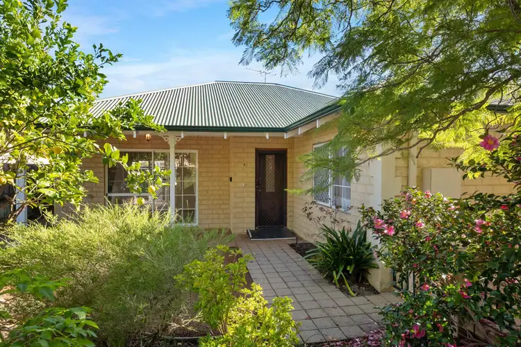 9/22 Canning Road, Kalamunda WA 6076