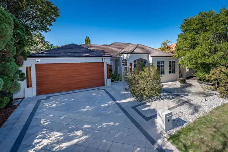 9 St Sebastien Chase, Iluka WA 6028