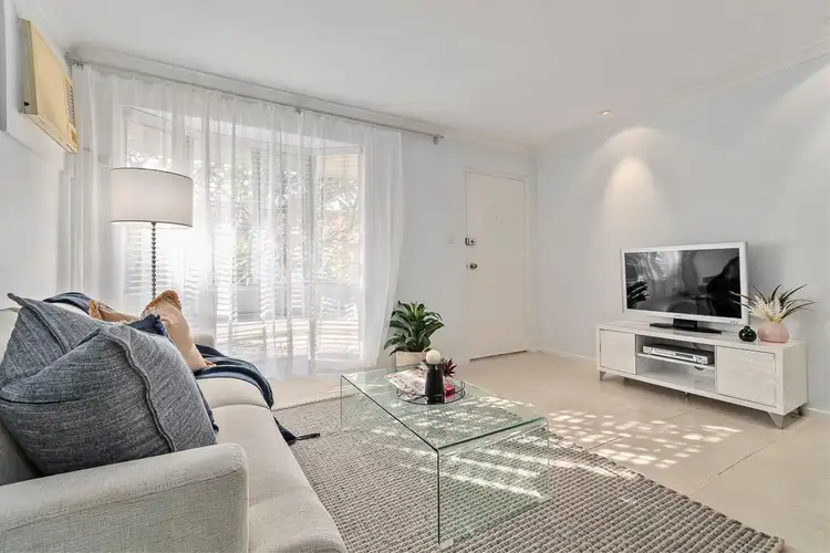 Sixth view of Homely villa listing, 8/2 Muriel Avenue, Woodlands WA 6018