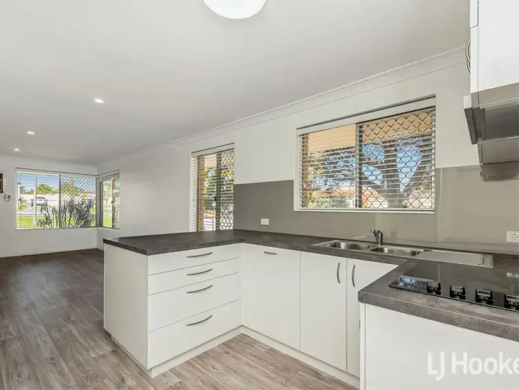 14A Banksia Circle, Thornlie WA 6108