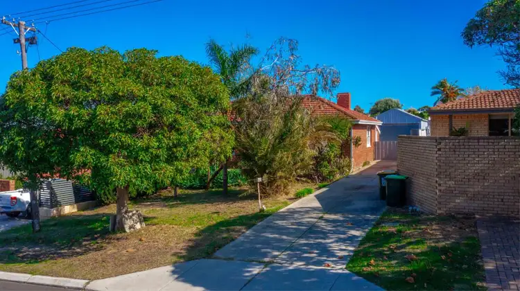 Seventh view of Homely house listing, 129 Grand Promenade, Doubleview WA 6018