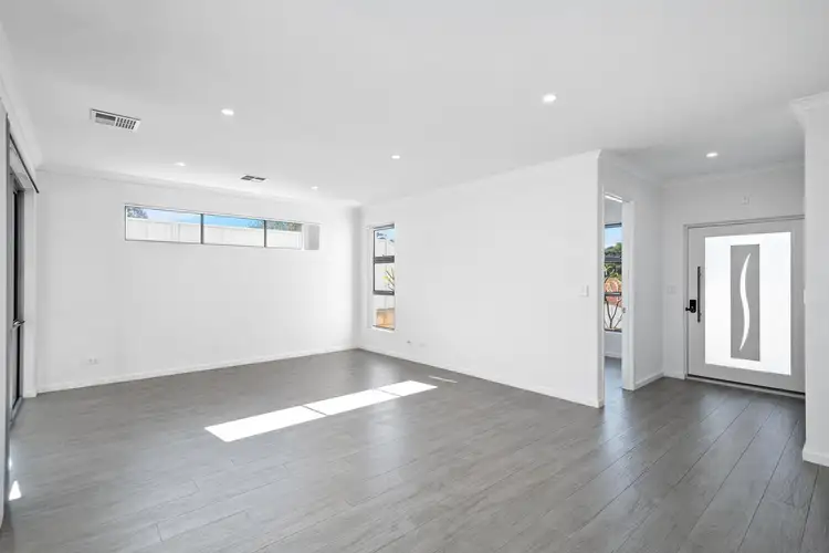 Sixth view of Homely house listing, 11a Lewington Street, Beaconsfield WA 6162