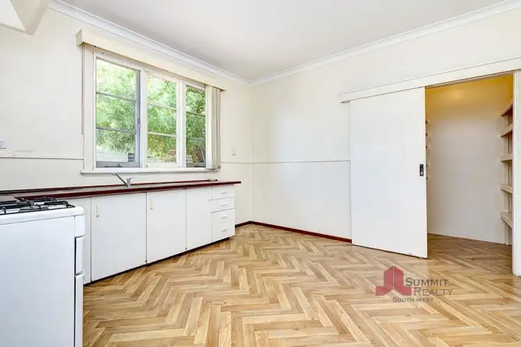 Fifth view of Homely unit listing, 1/30 Nuytsia Avenue, Carey Park WA 6230