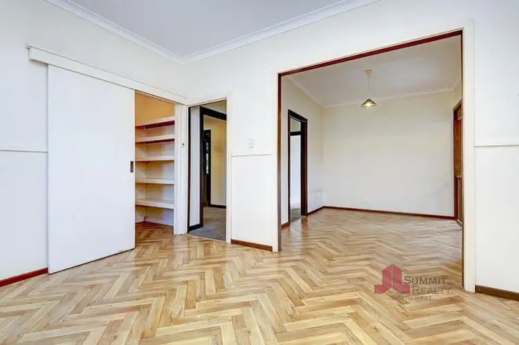 Sixth view of Homely unit listing, 1/30 Nuytsia Avenue, Carey Park WA 6230