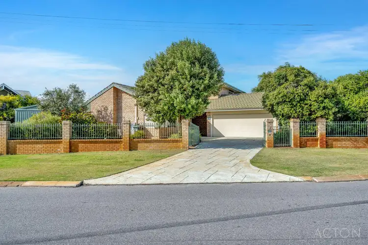 6 Adonis Road, Silver Sands WA 6210