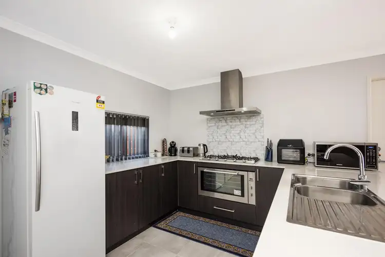 Sixth view of Homely house listing, 37 Webb Loop, Haynes WA 6112