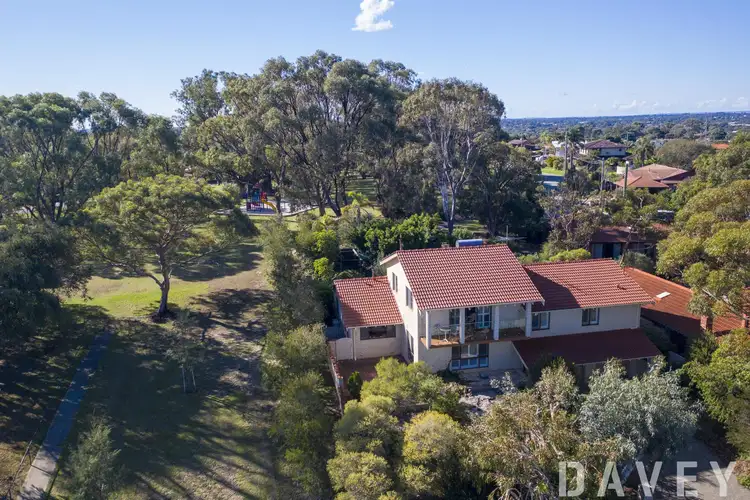 14 Tone Place, Karrinyup WA 6018
