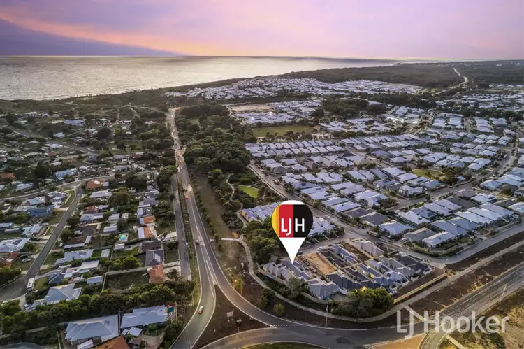 16 Tiller Turn, Yanchep WA 6035