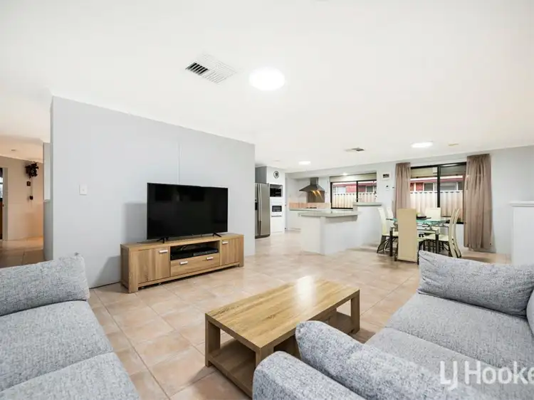 225 Warton Road, Thornlie WA 6108