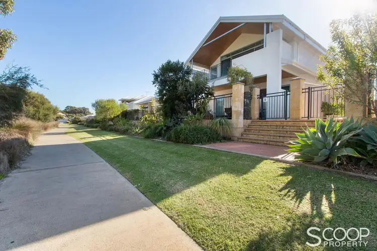 22 Francois Lane, Lake Coogee WA 6166