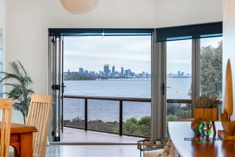 3 Moreing Road, Attadale WA 6156