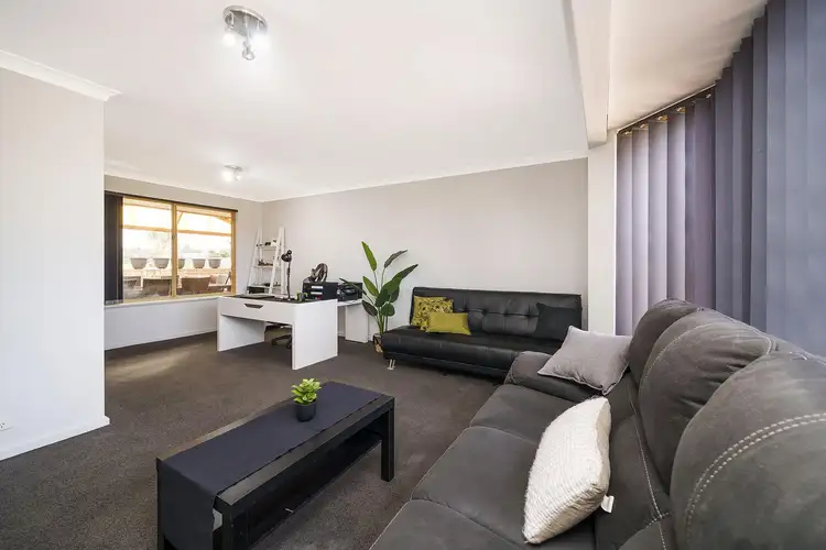 Sixth view of Homely house listing, 2 Shala Lane, Joondalup WA 6027