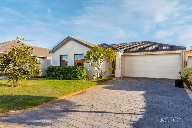 6/14 Binnar Court, Erskine WA 6210