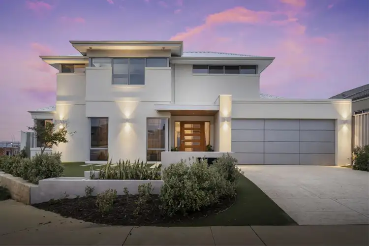 26 Fontelina Parade, Iluka WA 6028