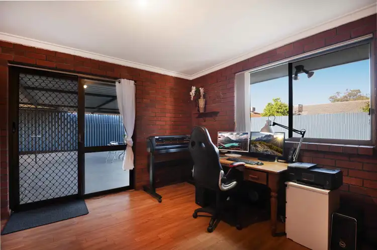 Seventh view of Homely house listing, 6 Penhurst Court, Thornlie WA 6108