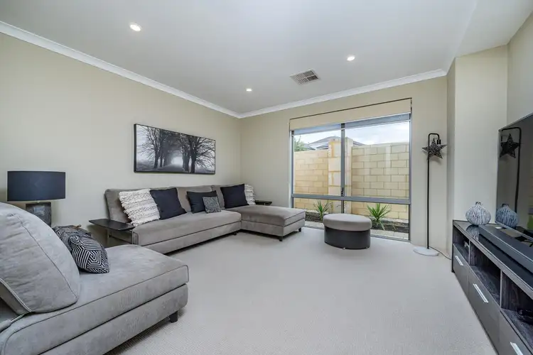 Fifth view of Homely house listing, 18 Mahia Way, Burns Beach WA 6028