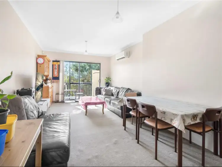 Fourth view of Homely apartment listing, 19/17 Southdown Place, Thornlie WA 6108