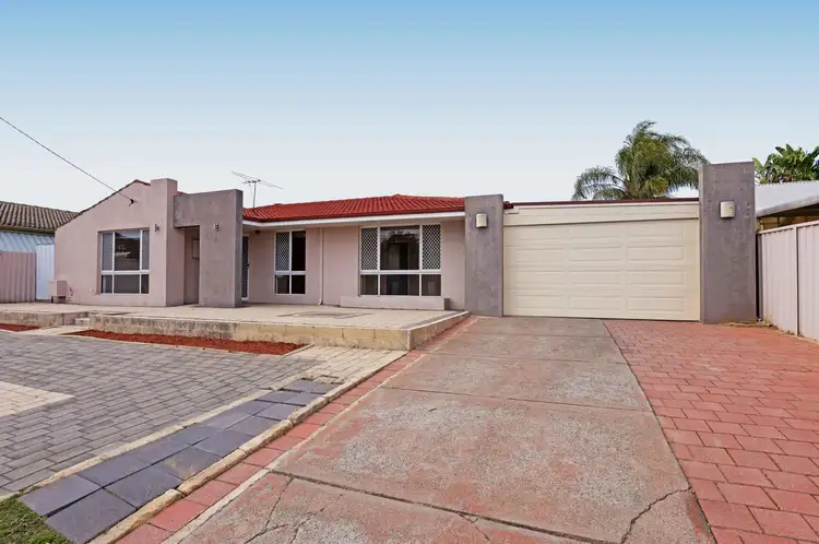 198 Berehaven Avenue, Thornlie WA 6108