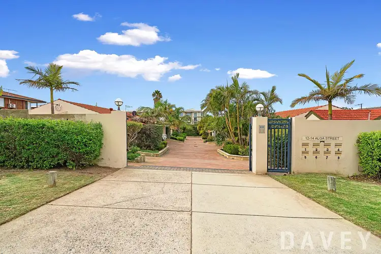 2/14 Alga Street, Scarborough WA 6019