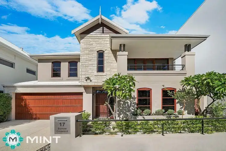 17 Barrow Crescent, North Coogee WA 6163