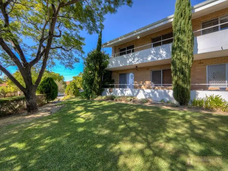 16/143 Edinboro Street